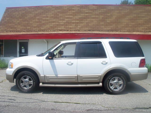 Ford Expedition 2005 photo 1