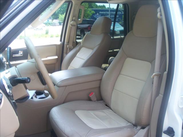 Ford Expedition 2005 photo 5