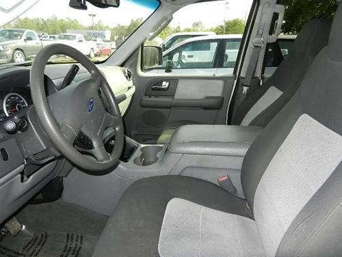 Ford Expedition 2005 photo 5