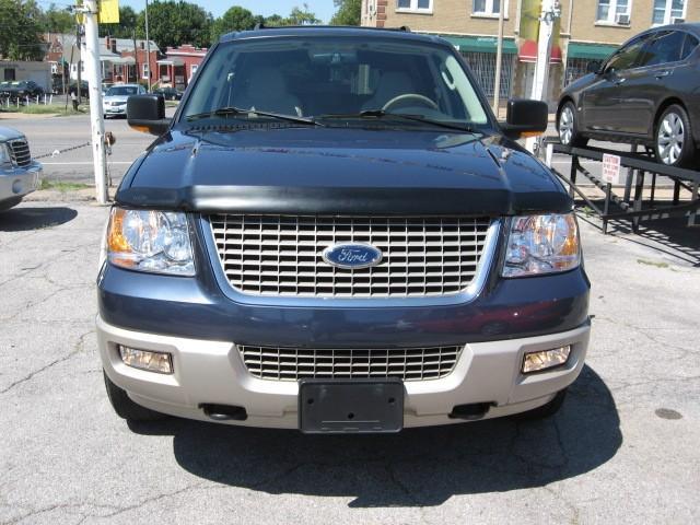 Ford Expedition 2005 photo 1
