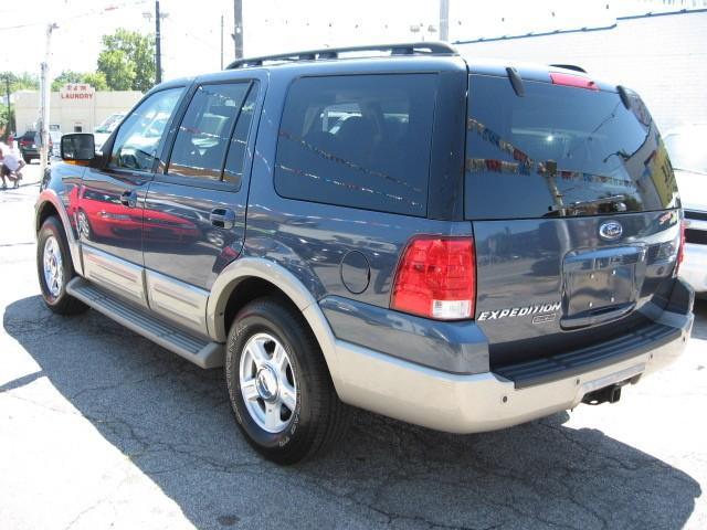 Ford Expedition 2005 photo 5