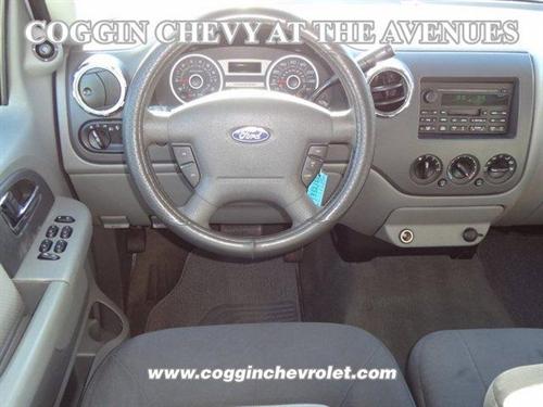Ford Expedition 2005 photo 5