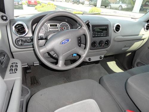Ford Expedition 2005 photo 5