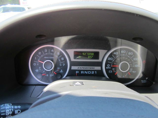 Ford Expedition 2005 photo 3