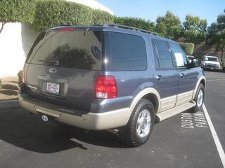 Ford Expedition 2005 photo 1