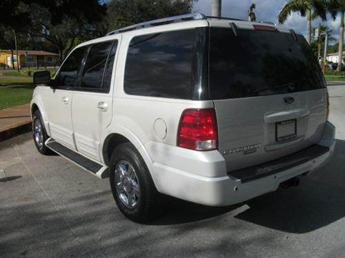 Ford Expedition 2005 photo 1