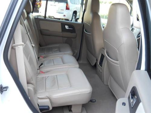 Ford Expedition 2005 photo 3