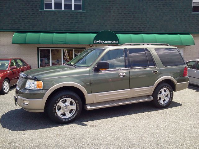 Ford Expedition 2005 photo 2