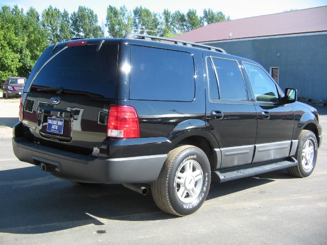 Ford Expedition 2005 photo 2