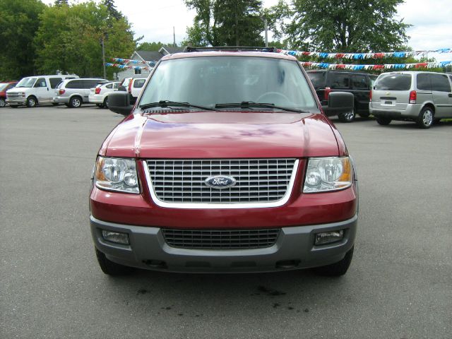 Ford Expedition 2005 photo 2