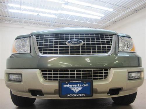Ford Expedition 2005 photo 2