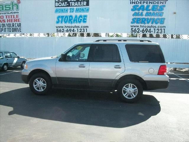 Ford Expedition 2005 photo 1