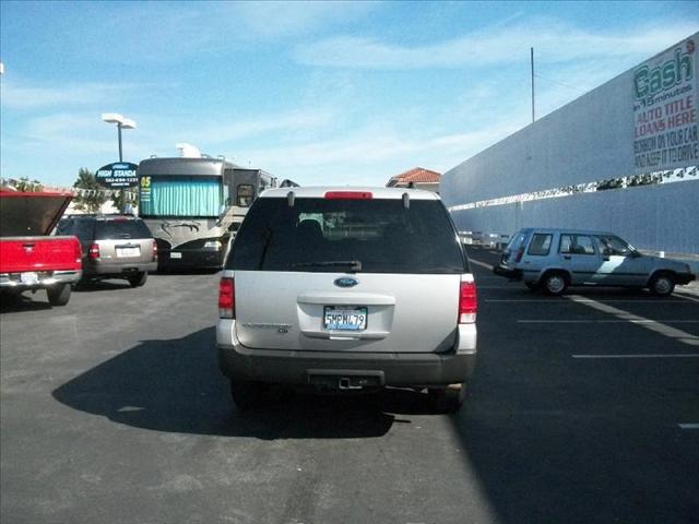 Ford Expedition 2005 photo 3
