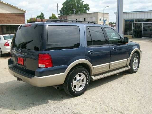 Ford Expedition 2005 photo 1