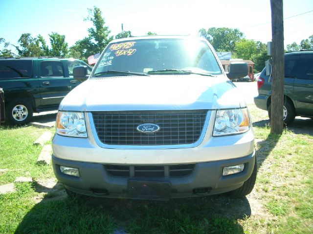Ford Expedition 2005 photo 1