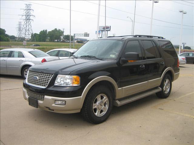 Ford Expedition 2005 photo 1