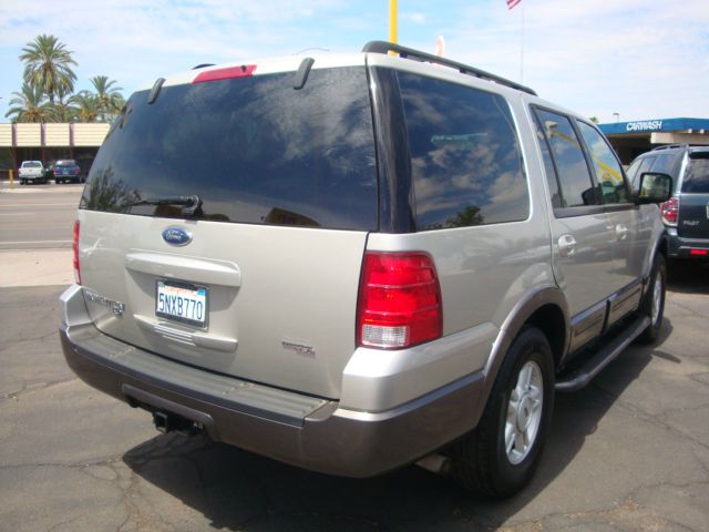Ford Expedition 2005 photo 3