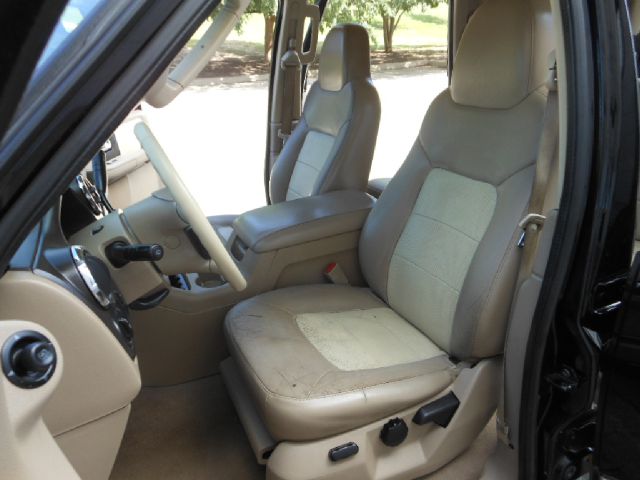 Ford Expedition 2005 photo 3