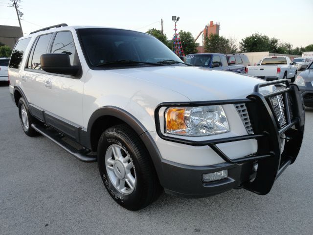 Ford Expedition 2005 photo 1