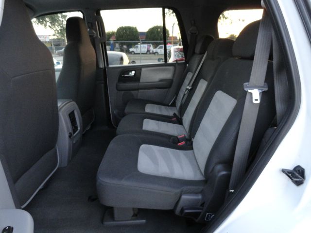 Ford Expedition 2005 photo 10