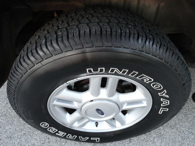 Ford Expedition 2005 photo 11