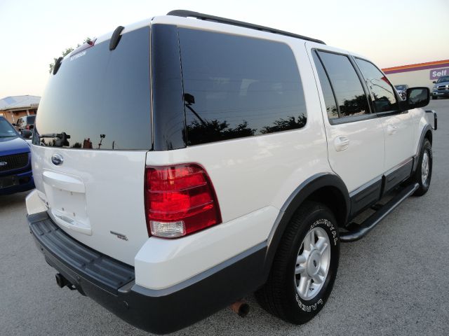 Ford Expedition 2005 photo 3
