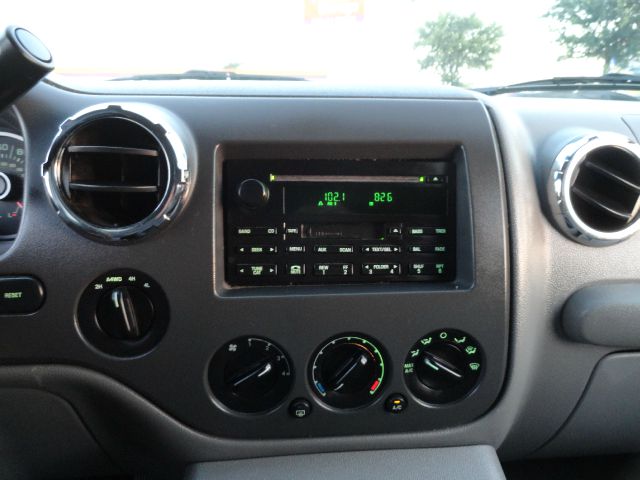 Ford Expedition 2005 photo 4