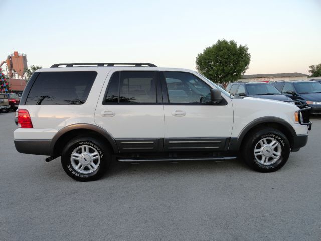 Ford Expedition 2005 photo 6
