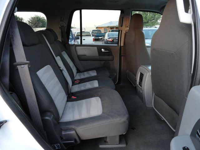 Ford Expedition 2005 photo 7