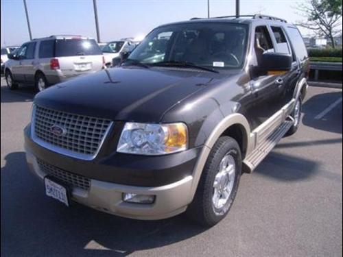 Ford Expedition 2005 photo 2