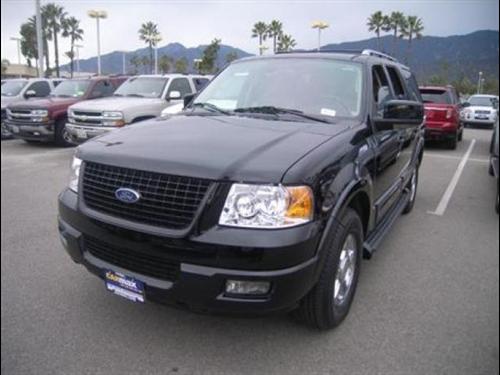Ford Expedition 2005 photo 2