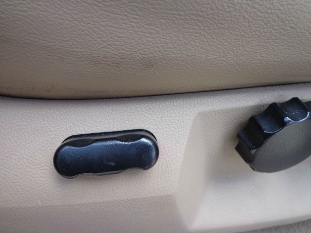 Ford Expedition 2005 photo 16