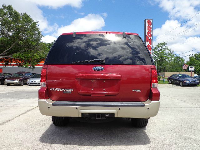 Ford Expedition 2005 photo 4