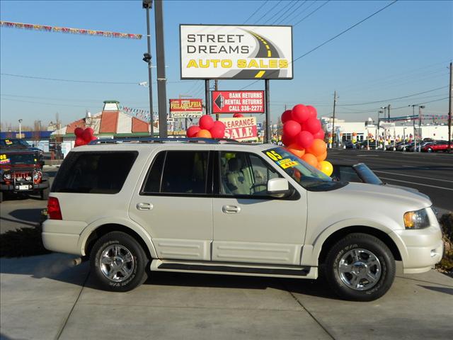 Ford Expedition Yaris Sedan Sport Utility