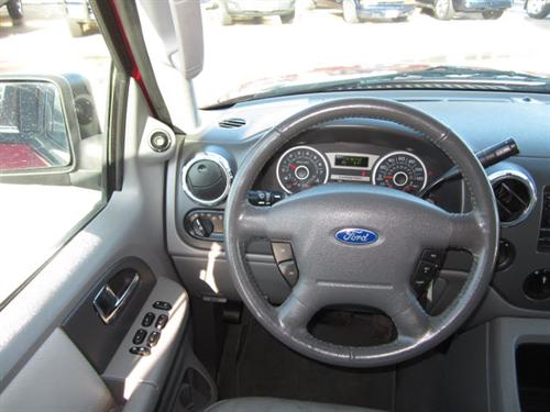 Ford Expedition 2005 photo 5