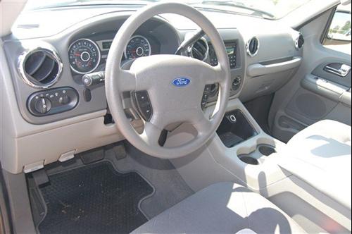 Ford Expedition 2005 photo 5