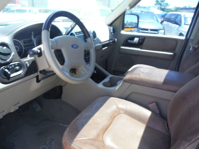 Ford Expedition 2005 photo 15