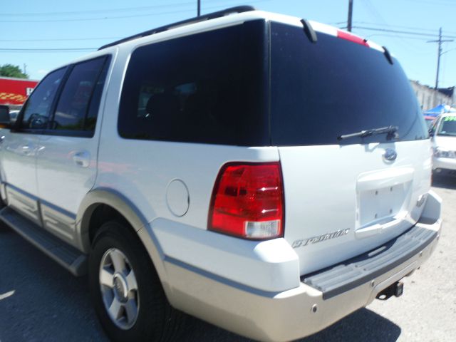 Ford Expedition 2005 photo 4