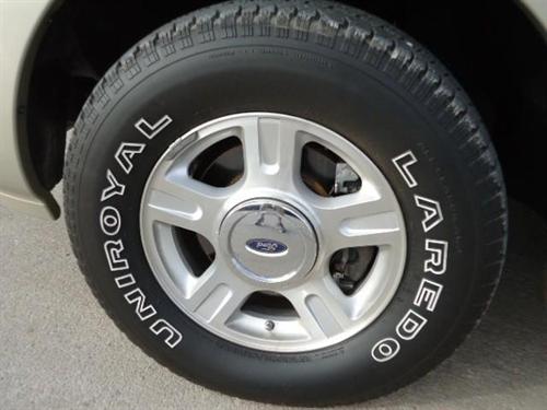 Ford Expedition 2005 photo 1