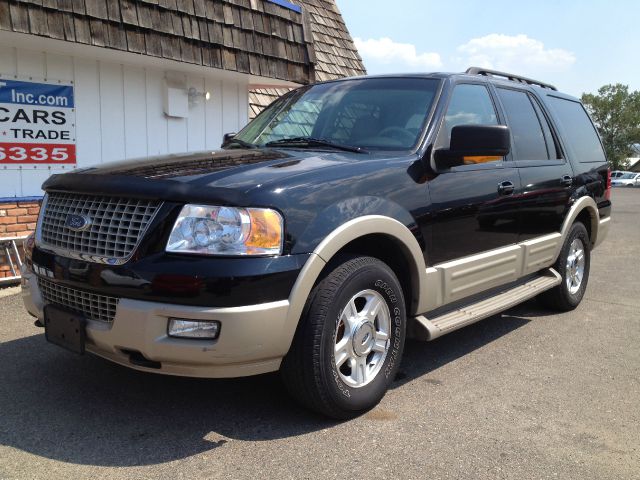 Ford Expedition 2005 photo 2