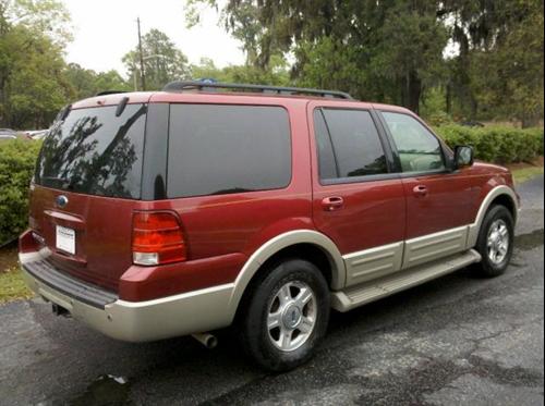 Ford Expedition 2005 photo 2