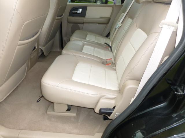 Ford Expedition 2005 photo 5