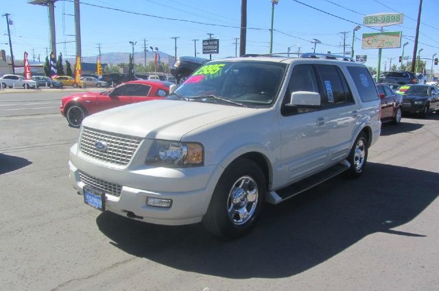 Ford Expedition Super SUV