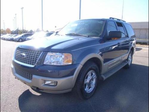 Ford Expedition 2005 photo 2