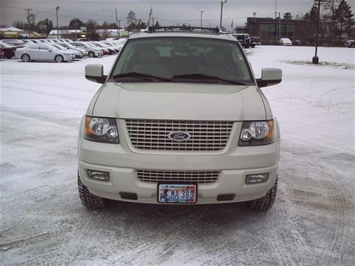 Ford Expedition 2005 photo 2