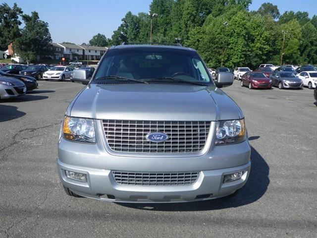 Ford Expedition 2006 photo 2