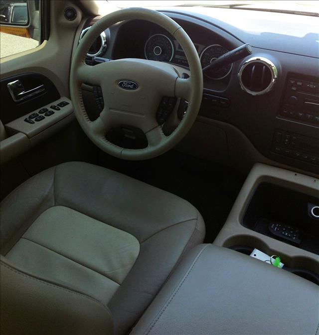 Ford Expedition SL 4x4 Regular Cab SUV