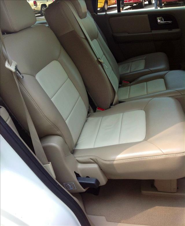 Ford Expedition 2006 photo 11