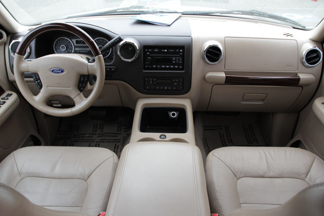 Ford Expedition 2006 photo 4