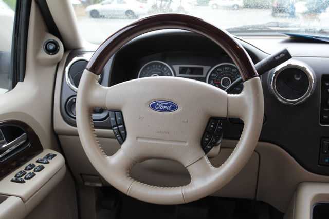 Ford Expedition 2006 photo 5